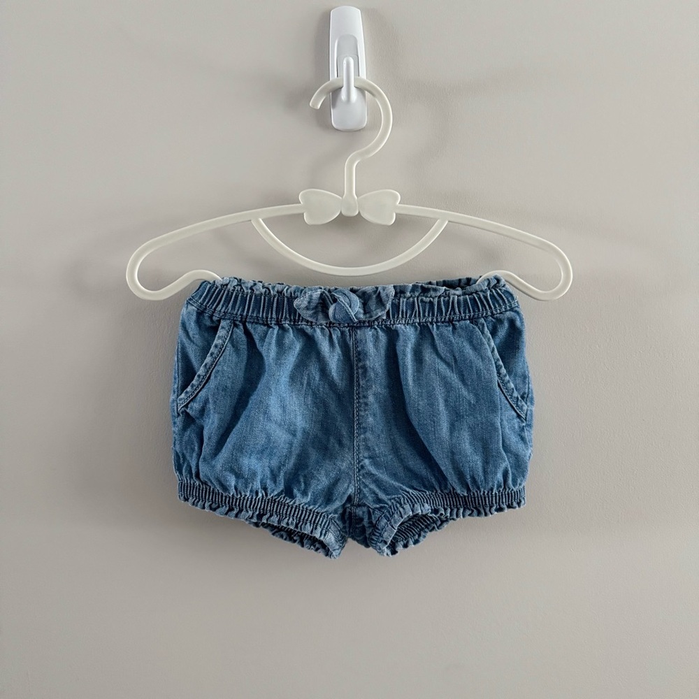 Light Wash Baby Girl Denim Bubble Shorts with Bow